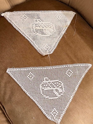 Handmade lace set like new, 3 pieces 32x20 cm