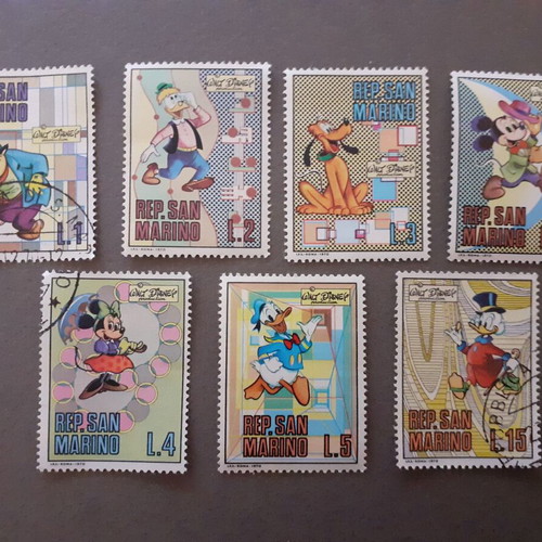 San Marino Walt Disney stamp set 7 pcs, like new