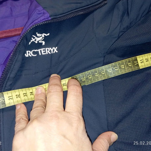 Arc'teryx woman jacket size S new