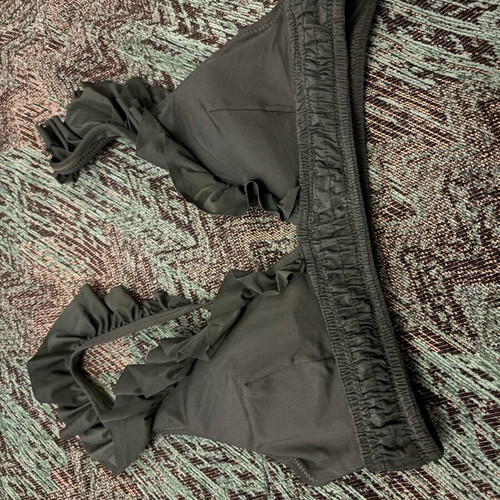 Swimsuit green used with ruffles size XS