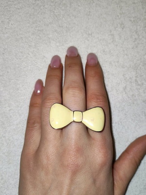 Bow ring used