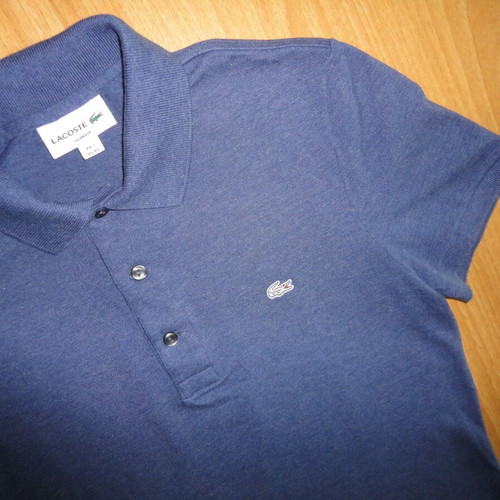 Lacoste men's t-shirt size S like new, blue