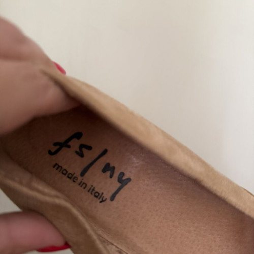 FS/NY Peep-Toe Ballerina Shoes, beige with tan details