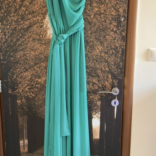 Diamond long dress one shoulder green new with side slit