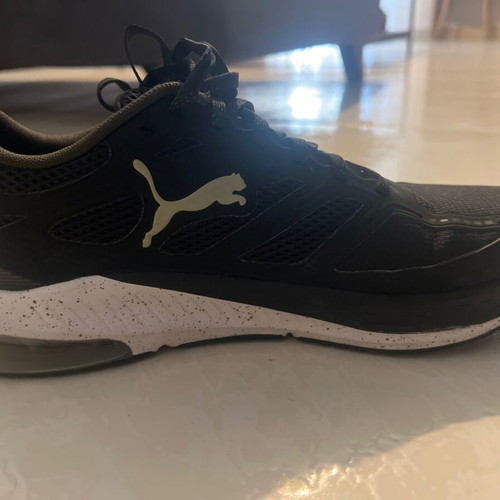 Puma X-Cell 44 athletic shoes like new, black