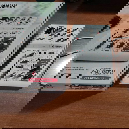 Κονσόλα Μίξης, κάρτα ήχου YAMAHA AG03