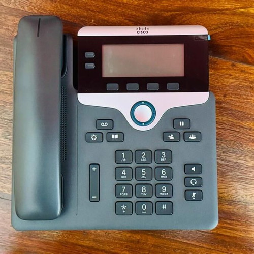 Cisco CP-7821 VoIP Phone like new with 48v Charger