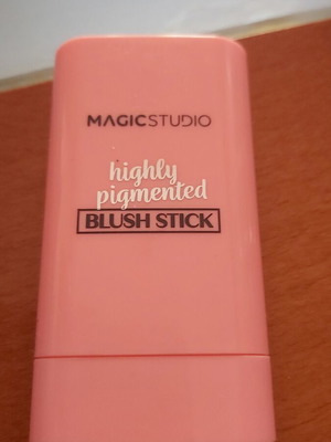 Magic Studio Blush Stick highly pigmented, like new