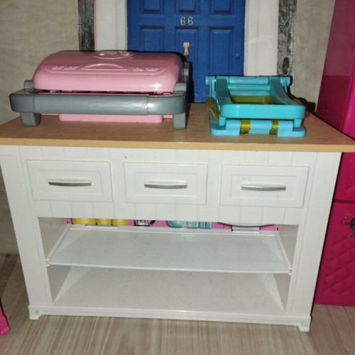 Barbie kitchen used, set of three furniture pieces