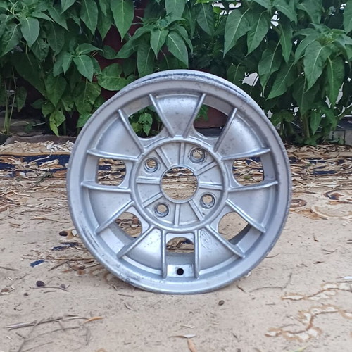 Nissan Dutsun LB1200 aluminum rims 13 inch, set of 5