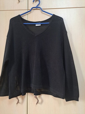 Black perforated women's sweater new, size M