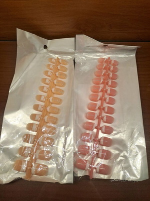Press on nails 240 pcs new, french manicure