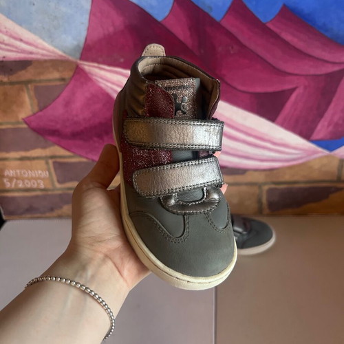 Biomecanics Shadow leather anatomical kids boots size 28 like new, grey and purple