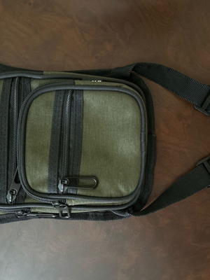 Orami khaki thigh bag new with 5 compartments
