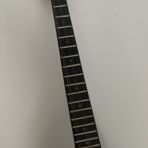 Tzouras small used with new strings and minor wear