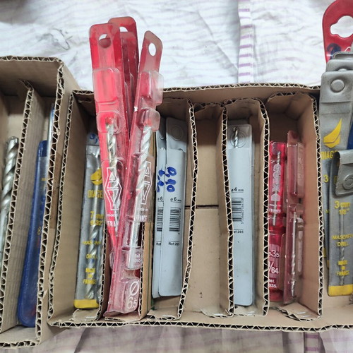 Drill bits for wall simple and SDS new
