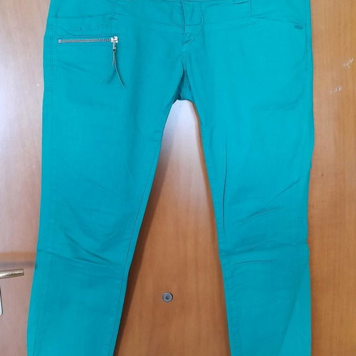 BSB Green pants like new, size 38 with zipper pocket
