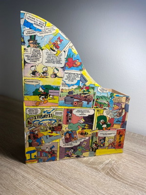 Handmade wooden comic book holders new