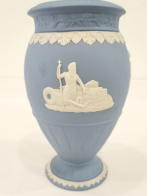 Wedgwood Vase Poseidon The Ruler of the Oceans Height 19cm New with Box