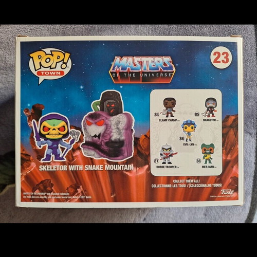 Skeletor with Snake Mountain Funko Pop new