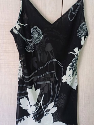 Black and white top long blouse like new with transparency