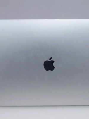 Apple MacBook Pro 15.4” i7 3.1GHz 16GB RAM 512GB SSD μεταχειρισμένο