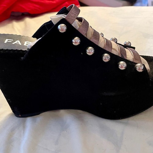 FABLE handmade suede sandals size 36 new, black