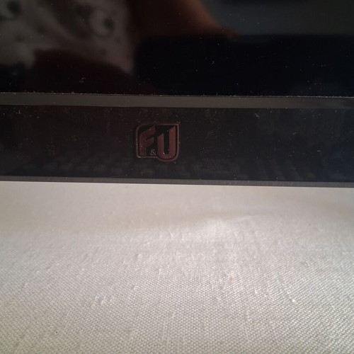 FU TV 24' like new, minimal use