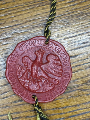 Keychain red seal used, German