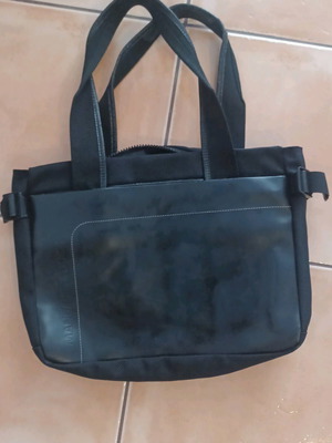Mandarina Duck women's shoulder bag used, black