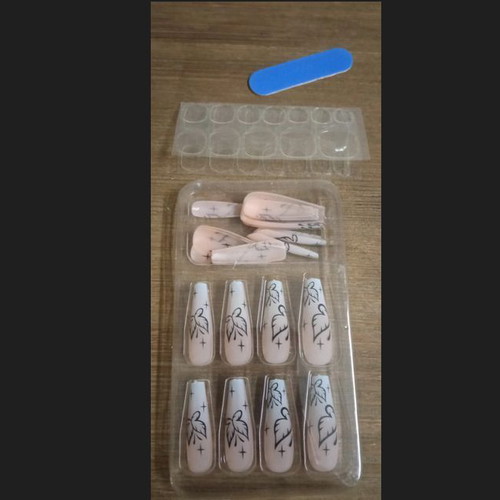 False nails new, set of 24 pieces with glue and file