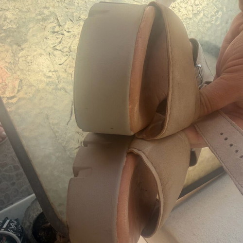 Tamaris beige platform shoes like new, size 39