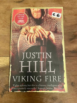 Αγγλόφωνο λογοτεχνικό βιβλίο Viking Fire της Justin Hill σαν καινούργιο