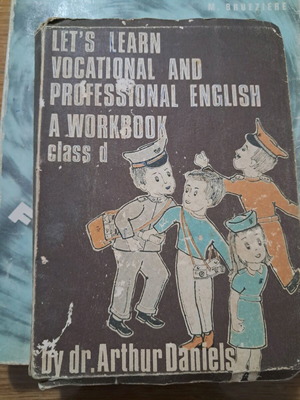 Foreign language books used, set of 3