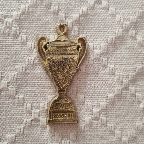 Olympiacos memorabilia like new, package with watch and accessories