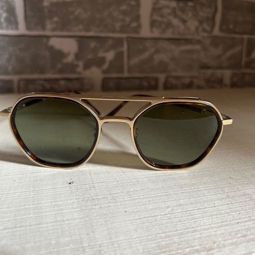Giorgio Armani AR6145 men's sunglasses like new
