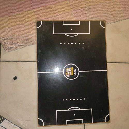 5 in 1 sport table game set like new