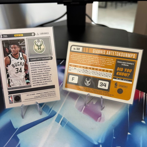 Giannis Antetokoumpo card lot, like new, Milwaukee Bucks