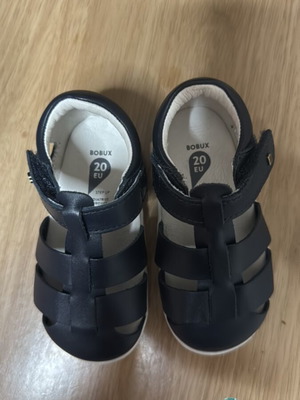 Bobux sandals size 20 new for boys