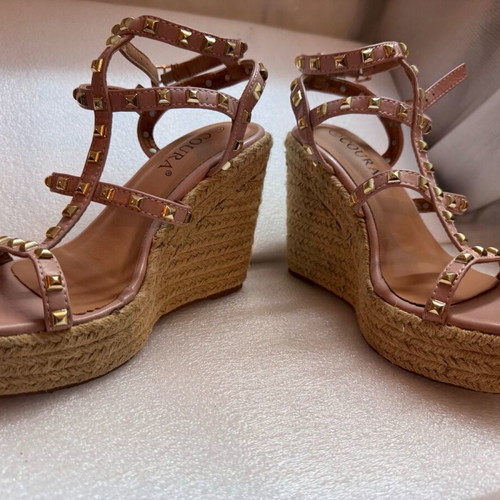 Coura platform sandals used, size 37, pink and beige