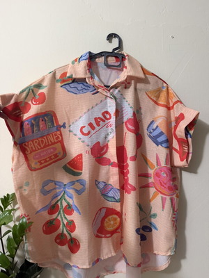 Essa World colorful oversized shirt with prints, One Size, new with tag