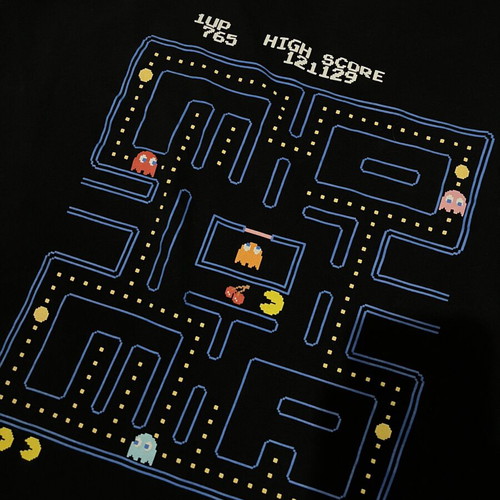 Uniqlo x Pac Man T-shirt like new, size L, black multicolor