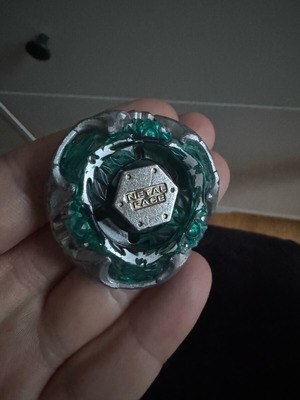 Metal Fight Beyblade used, Metal Masters spinning top