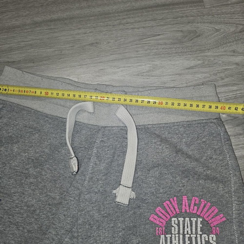 Body Action shorts like new, grey