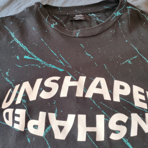 10 medium size short sleeve T-shirts