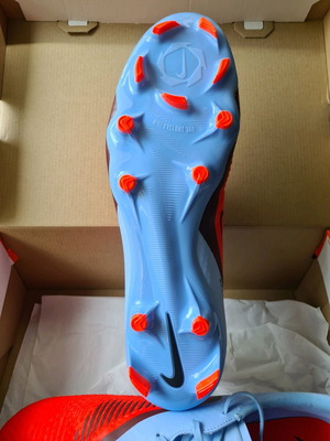 Nike Phantom 6 Low Academy FG/MG καινούργια, μέγεθος 46