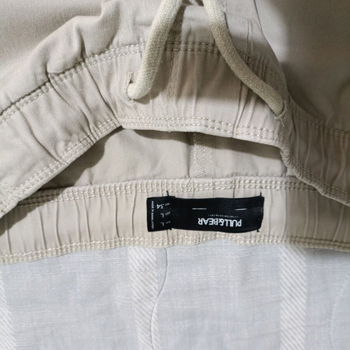 Cargo pants Pull & Bear beige size L like new