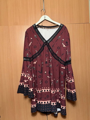 Boho dress BSB like new, burgundy with pink prints, size S