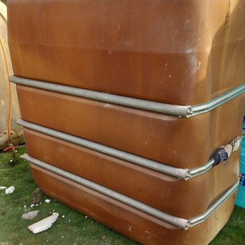 Oil tank 1500 liters plastic like new