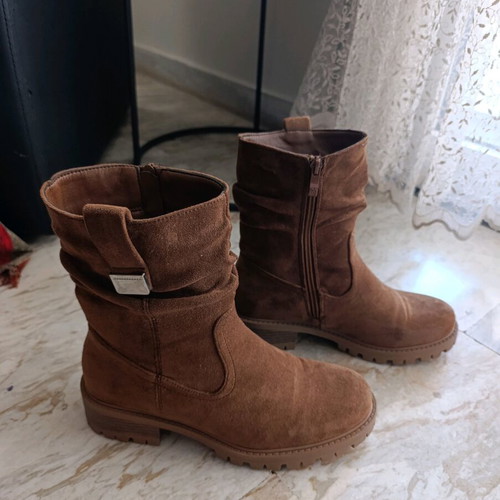 Migato women's ankle boots size 38 like new, brown suede